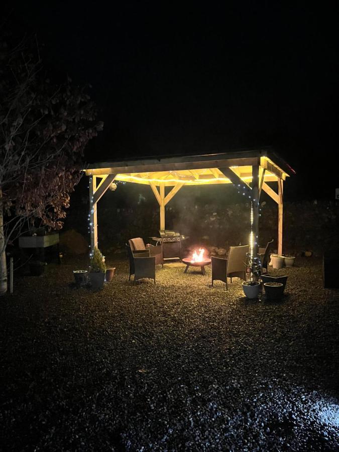 Апартаменты Loch Ness Pods Форт Аугустус Экстерьер фото