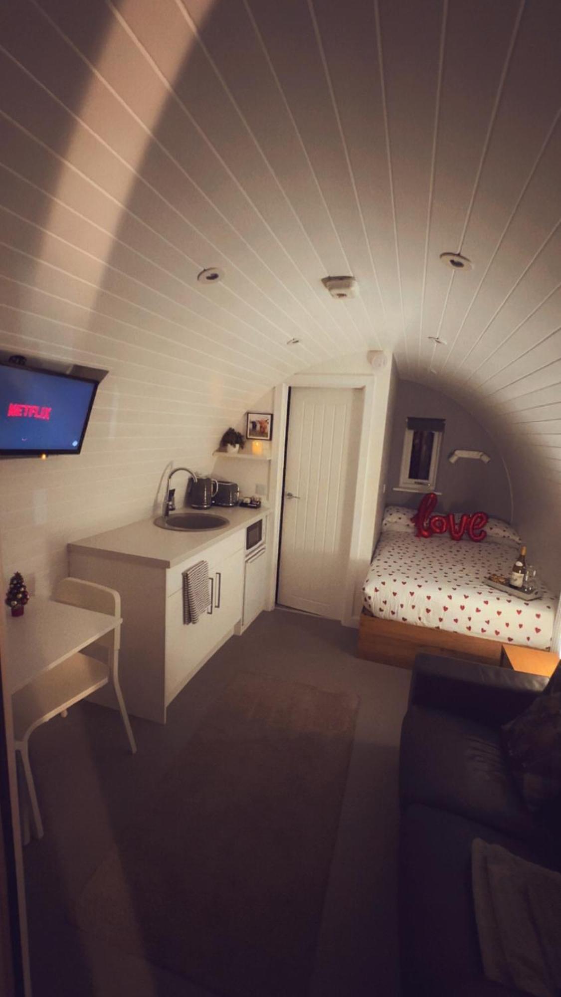 Апартаменты Loch Ness Pods Форт Аугустус Экстерьер фото